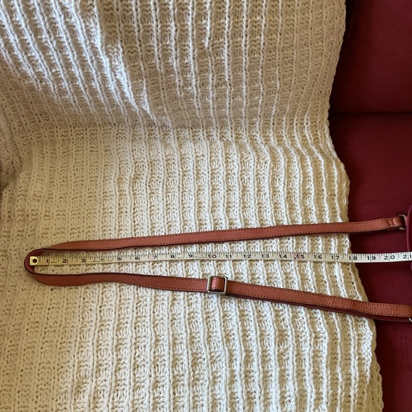 Fossil Crossbody Expandable Bag - Picture 11 of 11